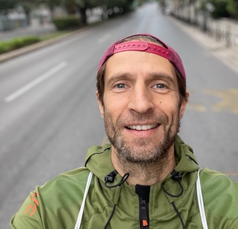 Μάξιμος Μουμούρης: Ατύχημα στη σκηνή για τον ηθοποιό