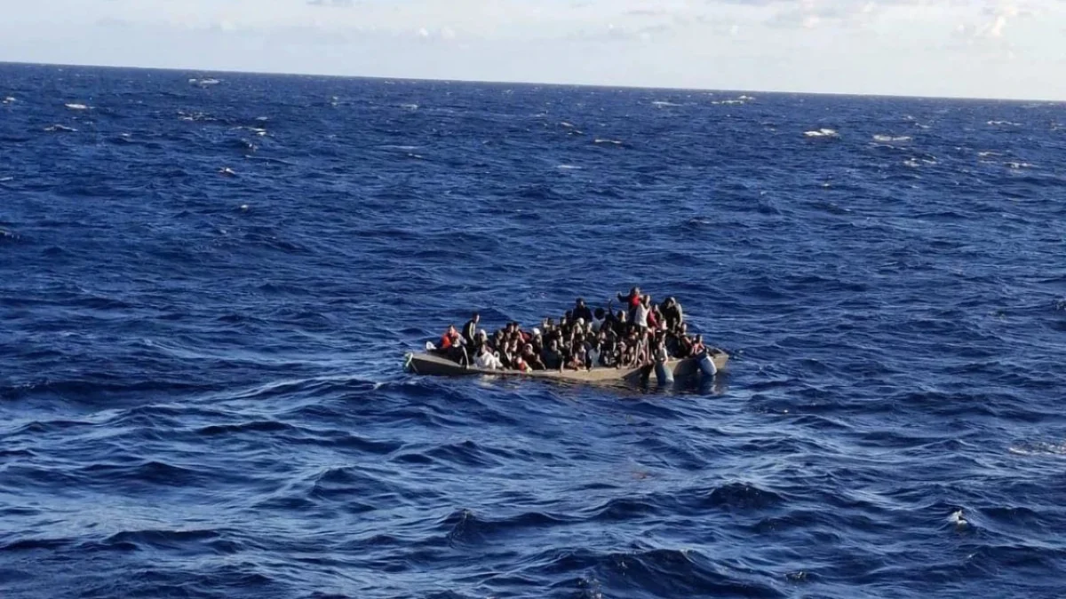 Δύο περιστατικά με μετανάστες στην ανατολική Κρήτη – Διασώθηκαν 62 άτομα, ανάμεσά τους βρέφος