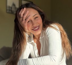 Πηνελόπη Αναστασοπούλου: «Έχω διπλή ζωή, το παραδέχομαι»