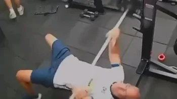 Σοκαριστικός θάνατος για 55χρονο σε γυμναστήριο στη Βραζιλία: Η μπάρα με τα βάρη έπεσε στο στήθος του και κατέρρευσε