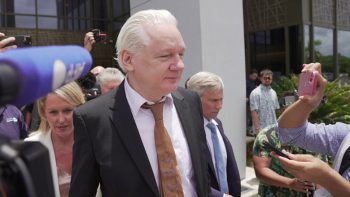 Σουηδία: Η αστυνομία έκρινε «μη αποδεκτή» τη μήνυση του Τζούλιαν Ασάνζ στο Ίδρυμα Νόμπελ και δεν θα διενεργήσει έρευνα