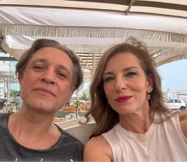 Αθηνά Μαξίμου: Η απόλυτη ερωτική εξομολόγηση στον Αιμίλιο Χειλάκη για τα γενέθλιά του