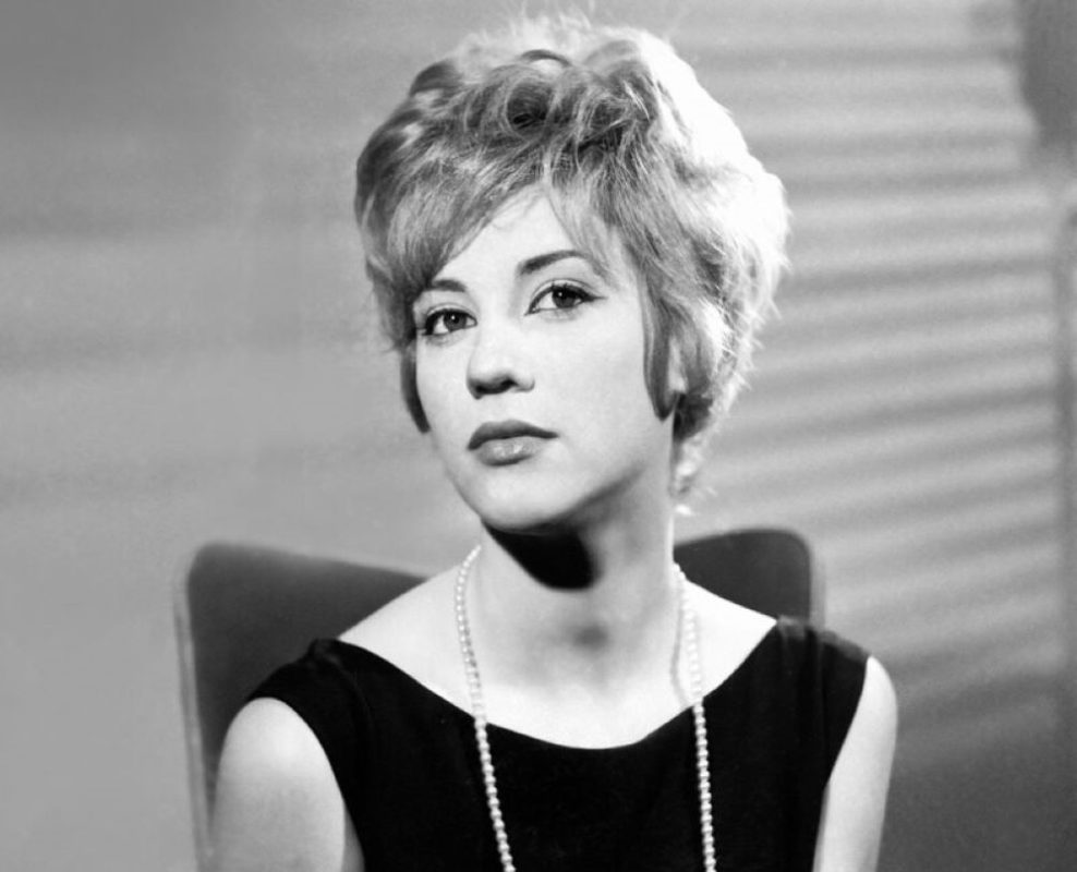 Ζωή Λάσκαρη: Νύφη στον πρώτο της γάμο – Σπάνια φωτογραφία από το 1967