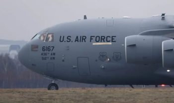 Ισημερινός: Οι ΗΠΑ αναπτύσσουν προσωπικό της πολεμικής τους αεροπορίας στο πλαίσιο επιχείρησης κατά της διακίνησης ναρκωτικών