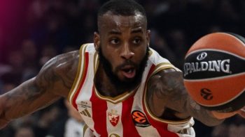 Euroleague: Ο Μπάτλερ έβαλε τον Ερυθρό Αστέρα και πάλι σε τροχιά νικών