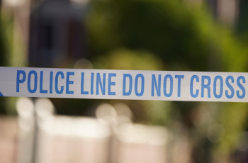 Βρετανία: Ένας έφηβος συνελήφθη ως ύποπτος για τη δολοφονία μιας 9χρονης